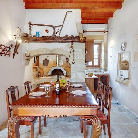 Traditional Home Vereniki With Heated Pool - By Apokoronas Villas Gavalochori Экстерьер фото