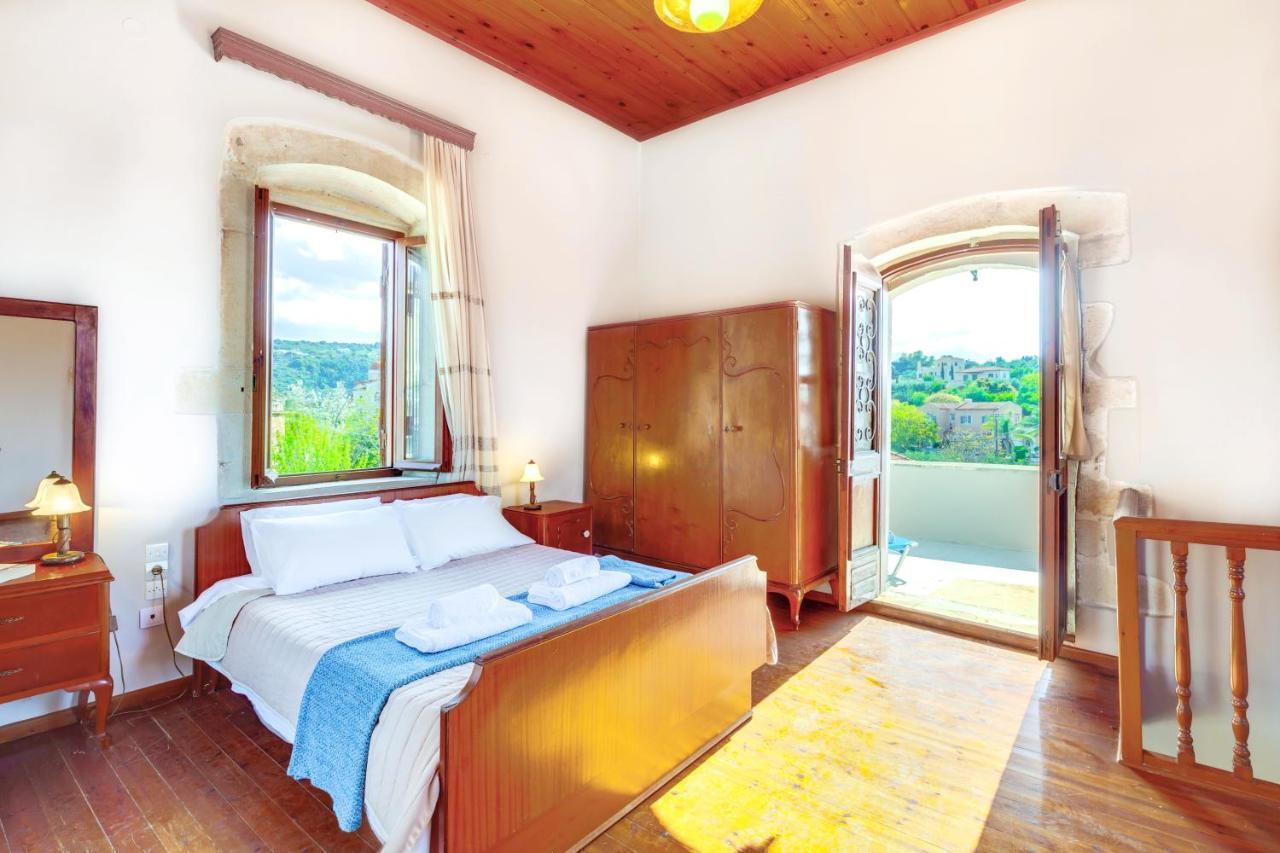 Traditional Home Vereniki With Heated Pool - By Apokoronas Villas Gavalochori Экстерьер фото